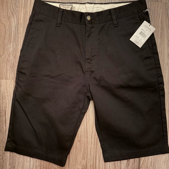 Volcom Other - Volcom Men's black Flat Front Shorts